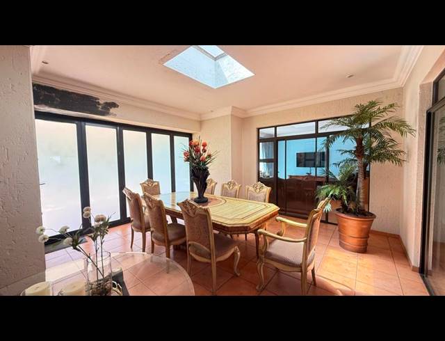 4 BEDROOM HOUSE FOR SALE IN BLUE VALLEY GOLF ESTATE